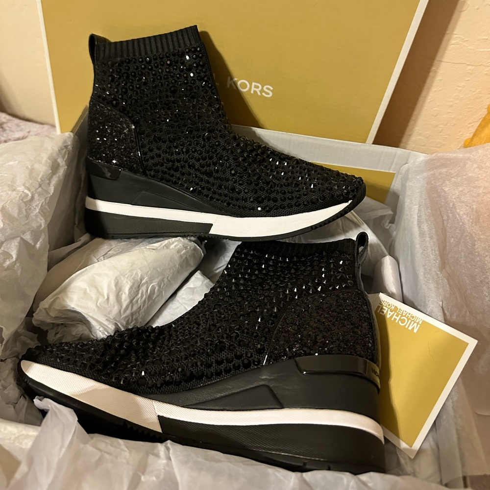 Michael Kors Black Rhinestone Skyler Shoes - 6.5 W